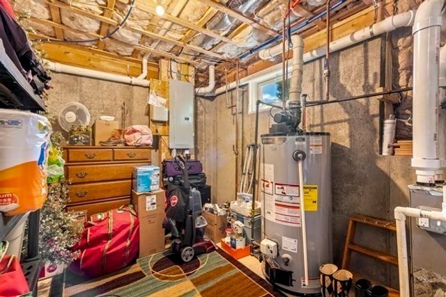 14 Evelyn Way, Seekonk, MA 02771