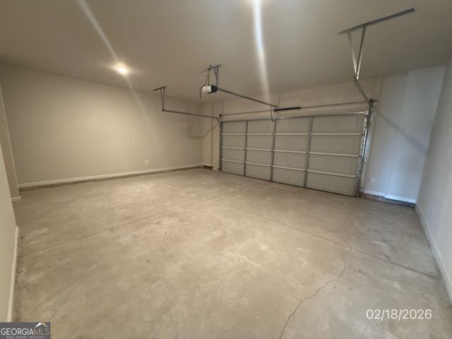 333 S Point Boulevard, Mcdonough, GA 30253