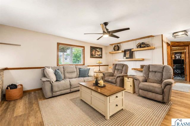 117 Pinehurst Drive, Mankato, MN 56001