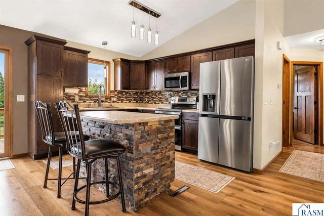 117 Pinehurst Drive, Mankato, MN 56001