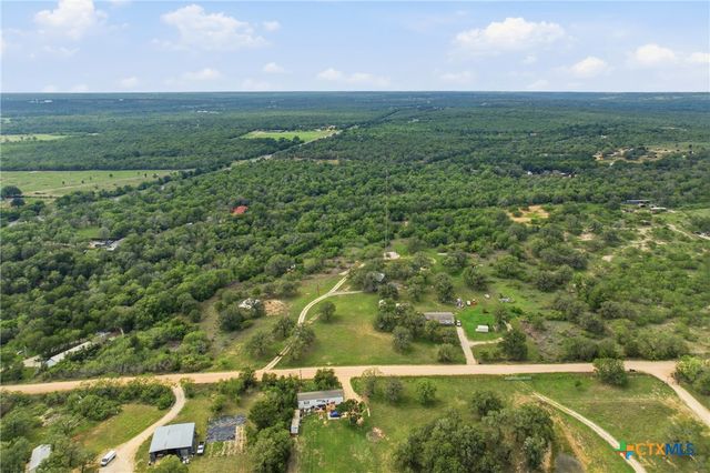 266 Catfish Lane, Lockhart, TX 78644