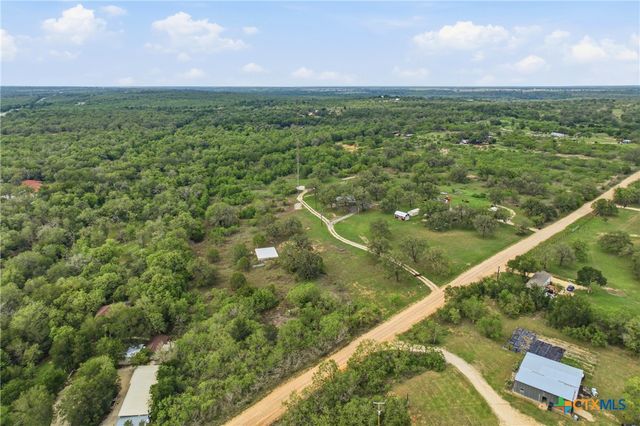 266 Catfish Lane, Lockhart, TX 78644
