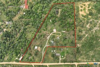 266 Catfish Lane, Lockhart, TX 78644