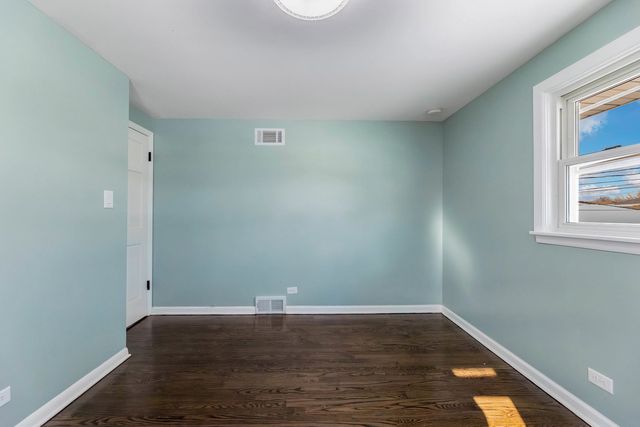 7745 Nashville Avenue, Burbank, IL 60459