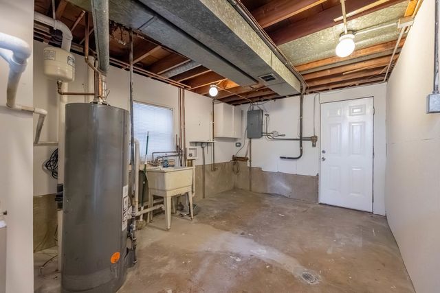 7745 Nashville Avenue, Burbank, IL 60459