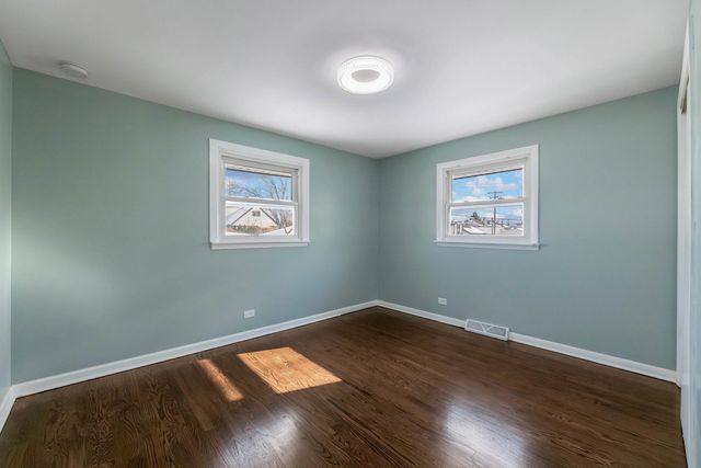 7745 Nashville Avenue, Burbank, IL 60459