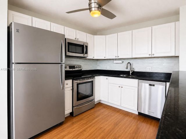 13450 SW 3rd Street 404D, Pembroke Pines, FL 33027