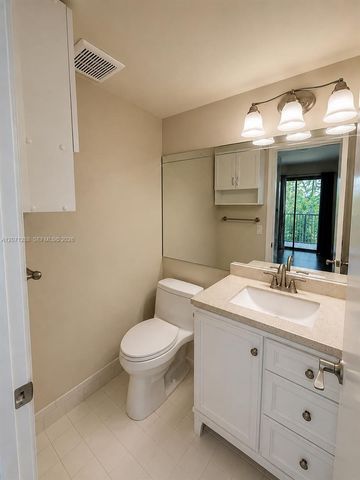 13450 SW 3rd Street 404D, Pembroke Pines, FL 33027