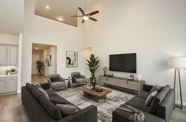 338 Summer Landing Court, Rosenberg, TX 77469