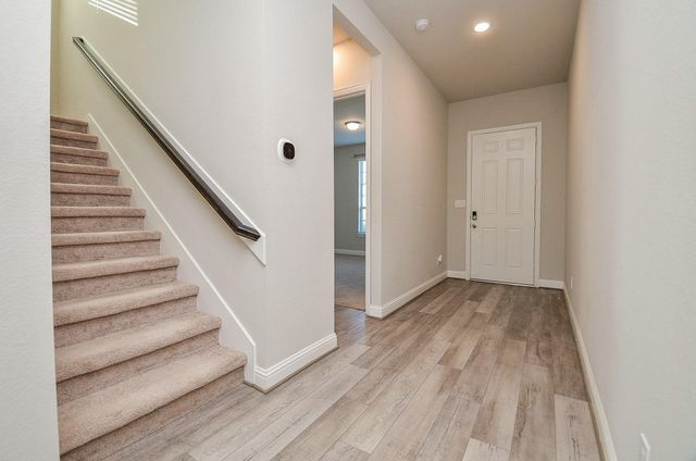 338 Summer Landing Court, Rosenberg, TX 77469