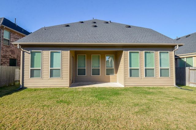 338 Summer Landing Court, Rosenberg, TX 77469