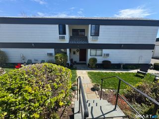 4 Glenwood Avenue B7, Norwalk, CT 06854
