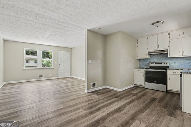 2541 Kelly Lake Drive, Decatur, GA 30032