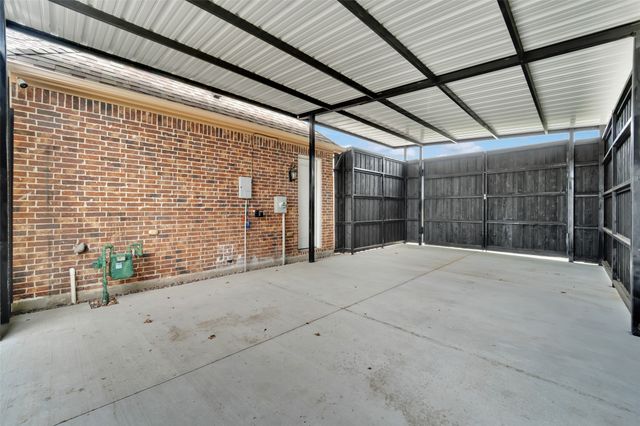 2600 W Hendrix Avenue, Lucas, TX 75002