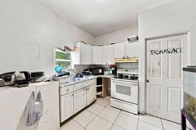1010 Burlington Street, Opa-Locka, Opa Locka, FL 33054