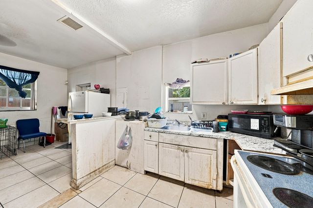 1010 Burlington Street, Opa-Locka, Opa Locka, FL 33054