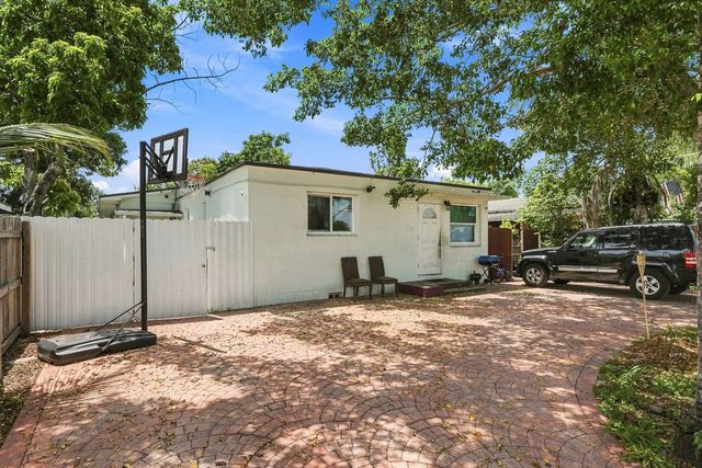 1010 Burlington Street, Opa-Locka, Opa Locka, FL 33054