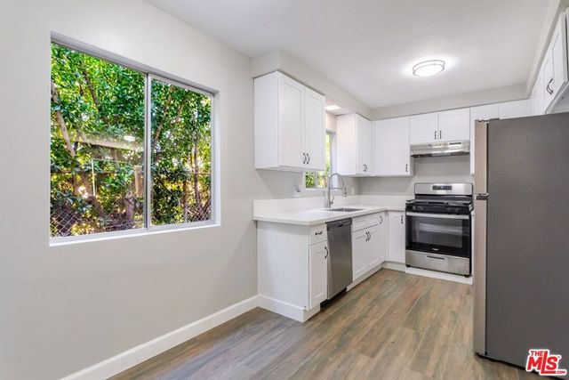 420 N Market Street 15, Inglewood, CA 90302