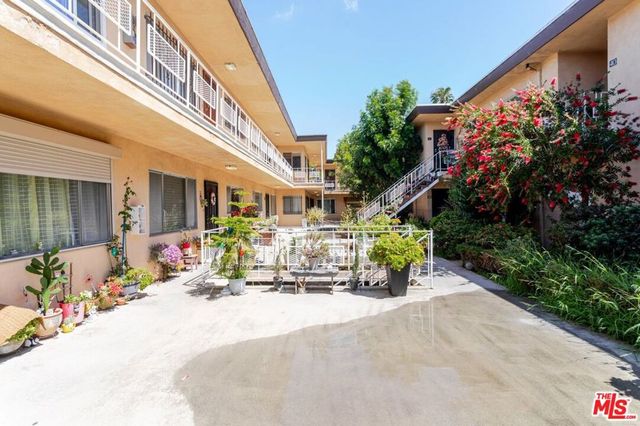 420 N Market Street 15, Inglewood, CA 90302