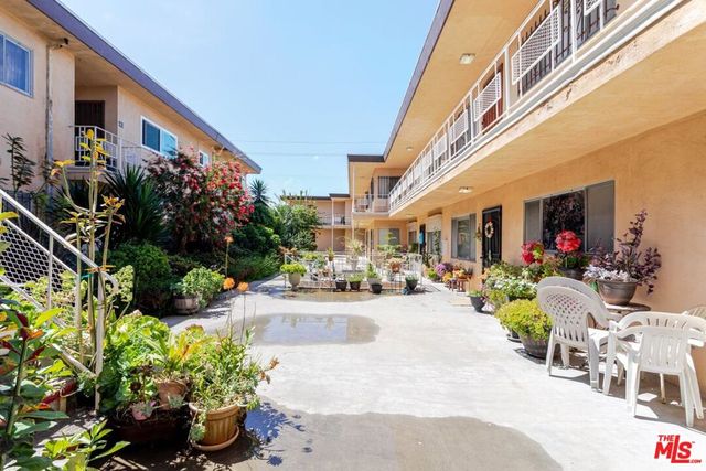 420 N Market Street 15, Inglewood, CA 90302