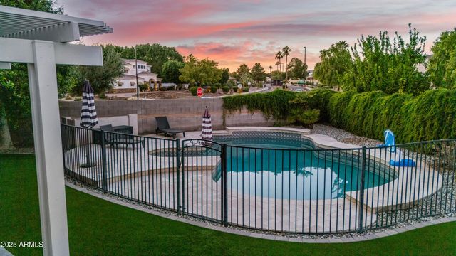21722 N 61st Drive, Glendale, AZ 85308