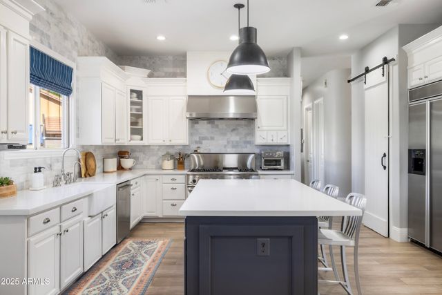 21722 N 61st Drive, Glendale, AZ 85308