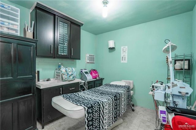 15 El Mesquite Lane, Rio Grande City, TX 78582