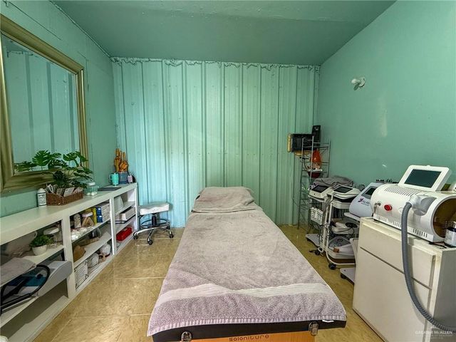 15 El Mesquite Lane, Rio Grande City, TX 78582