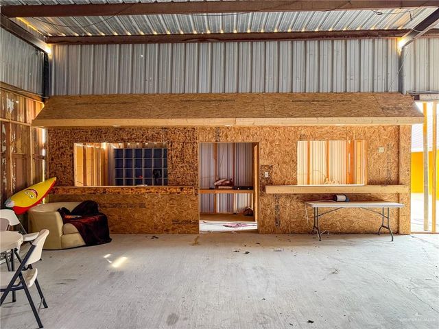 15 El Mesquite Lane, Rio Grande City, TX 78582