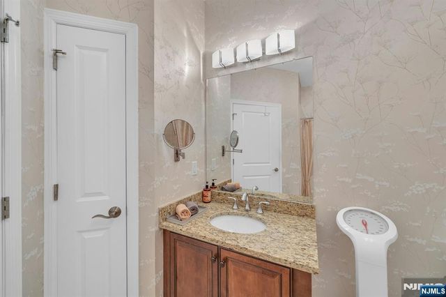 1107 Wickham Terrace 374, Clifton, NJ 07013