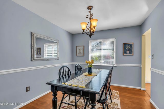 18 Claire Circle, Howell, NJ 07731