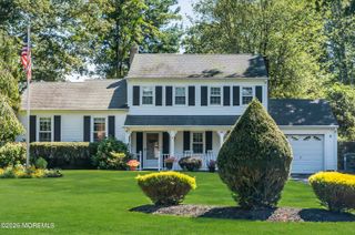 18 Claire Circle, Howell, NJ 07731