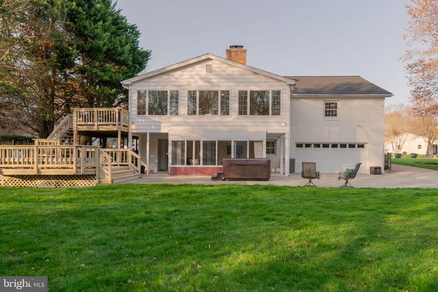 1347 MACBETH ST, Mclean, VA 22102