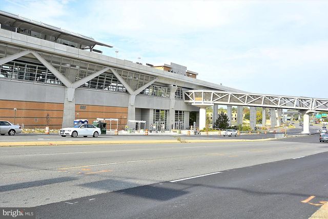 1347 MACBETH ST, Mclean, VA 22102