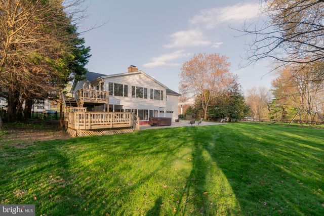 1347 MACBETH ST, Mclean, VA 22102