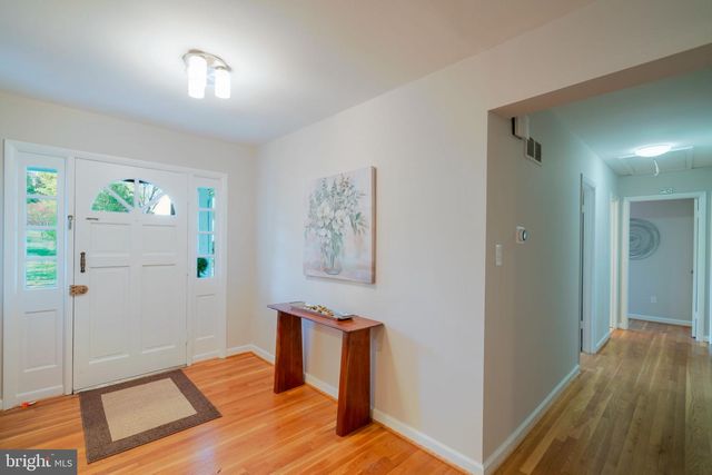 1347 MACBETH ST, Mclean, VA 22102