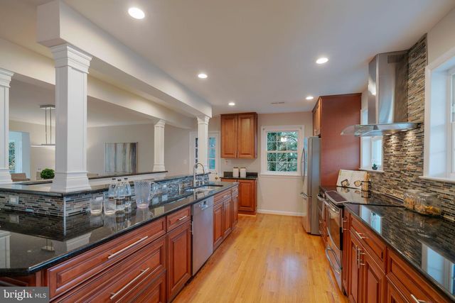 1347 MACBETH ST, Mclean, VA 22102
