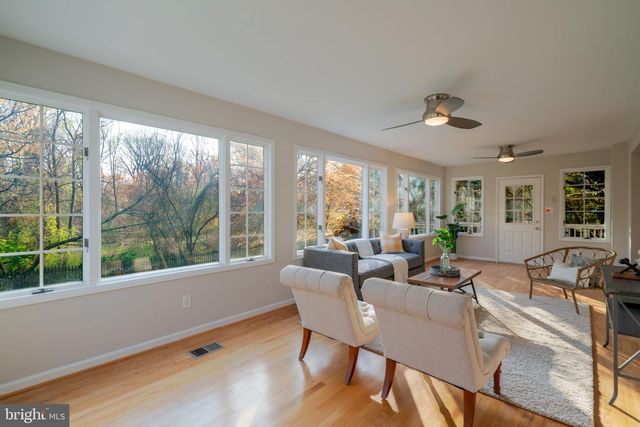 1347 MACBETH ST, Mclean, VA 22102