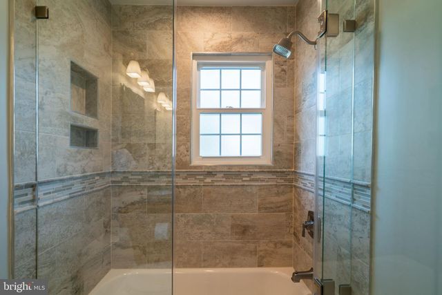 1347 MACBETH ST, Mclean, VA 22102