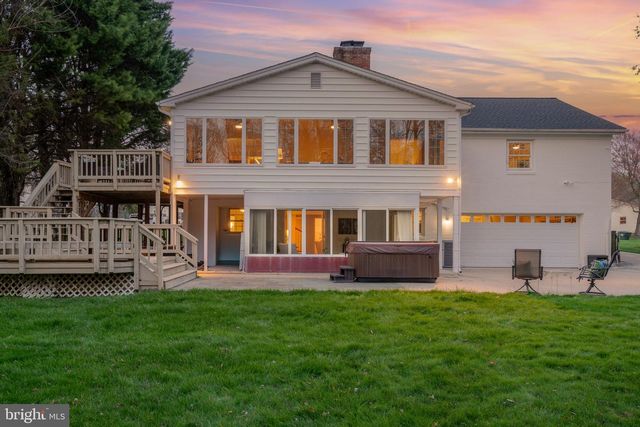 1347 MACBETH ST, Mclean, VA 22102