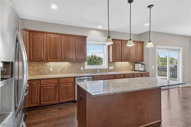22334 Pinnacle Point, Strongsville, OH 44149