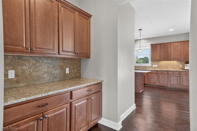 22334 Pinnacle Point, Strongsville, OH 44149