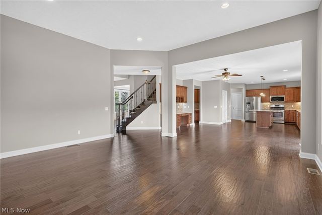 22334 Pinnacle Point, Strongsville, OH 44149
