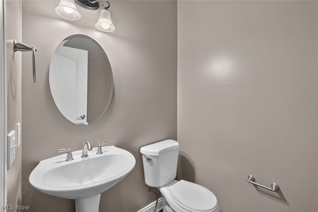 22334 Pinnacle Point, Strongsville, OH 44149