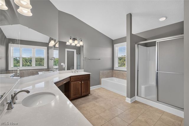 22334 Pinnacle Point, Strongsville, OH 44149