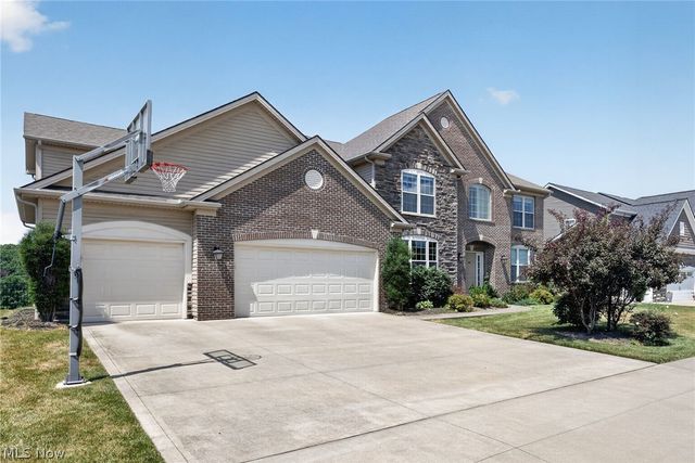 22334 Pinnacle Point, Strongsville, OH 44149