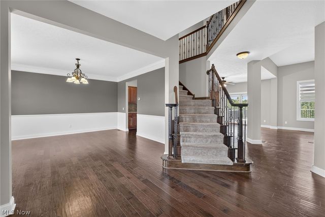 22334 Pinnacle Point, Strongsville, OH 44149