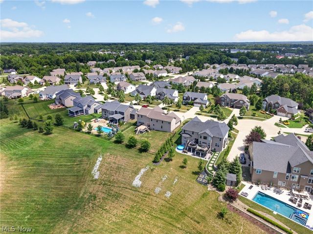 22334 Pinnacle Point, Strongsville, OH 44149