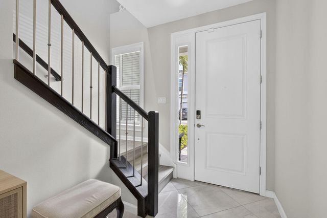16481 Millenium Court, Westlake, FL 33470