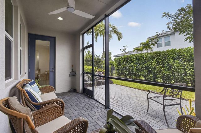 16481 Millenium Court, Westlake, FL 33470